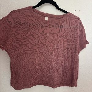 Lululemon Sheer Pink Cropped Flow Top – Size 4